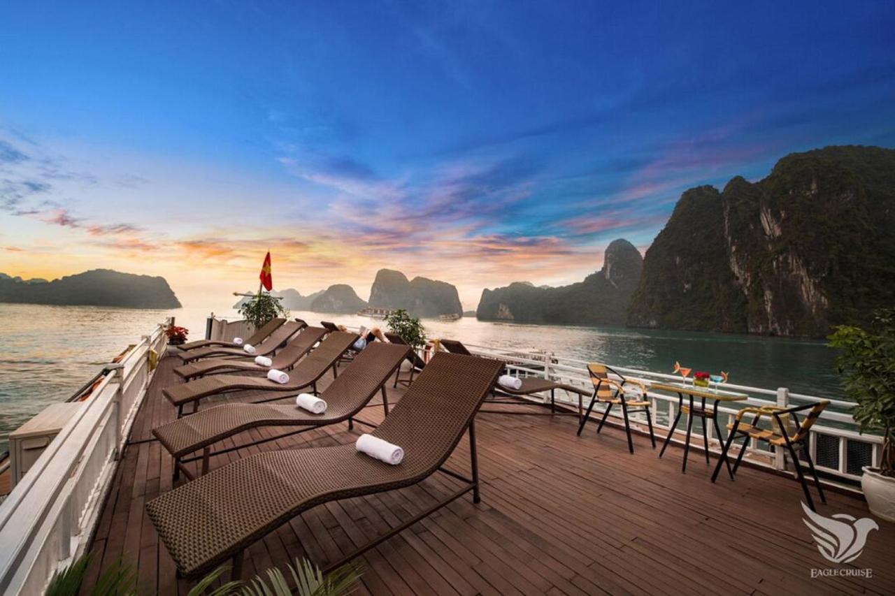 Hotel Halong Lavender Cruises Ha Long Esterno foto