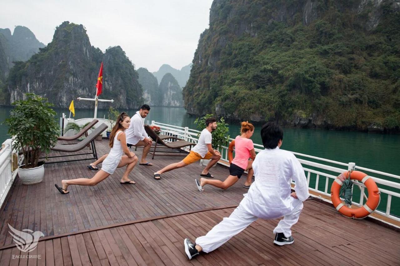 Hotel Halong Lavender Cruises Ha Long Esterno foto