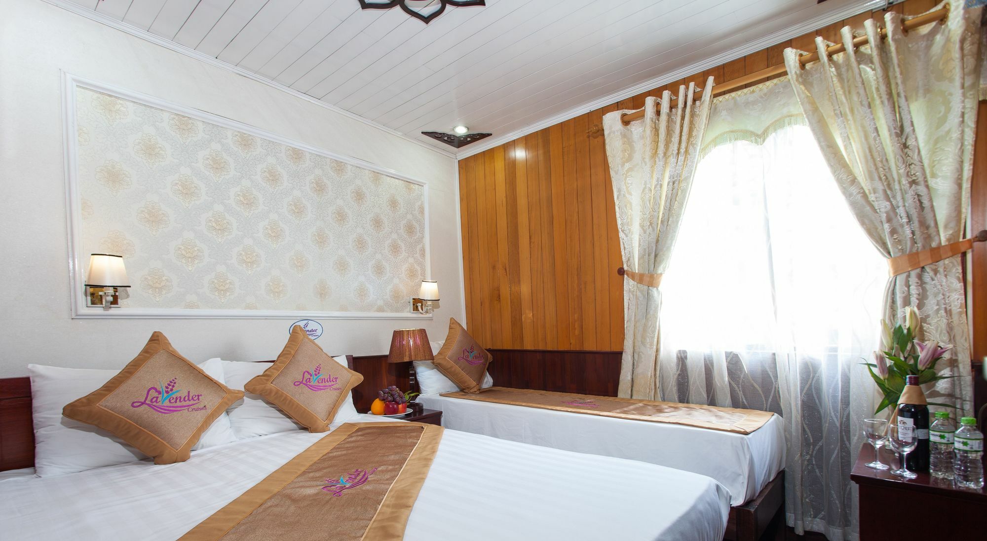 Hotel Halong Lavender Cruises Ha Long Esterno foto